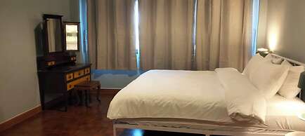 Baan Batra Heritage Suite