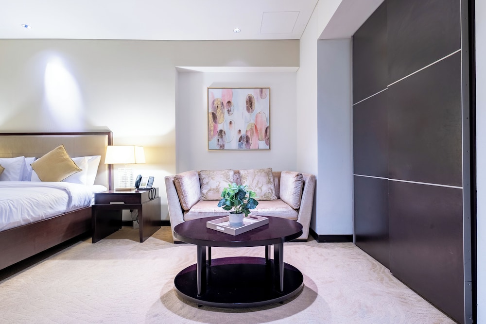 Emaar Residences Elegant Studio