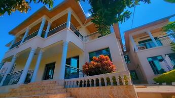 Vista Homes Villa