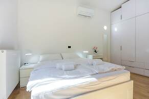 Azure Adriatic Residence Koper