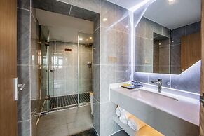 ZMAX HOTELS Fenghuang Ancient Town