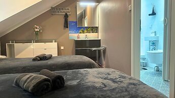Apartment in Pellingen Near Trier
