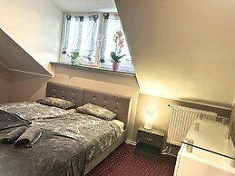 Apartment in Pellingen Near Trier