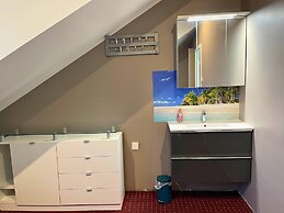 Apartment in Pellingen Near Trier