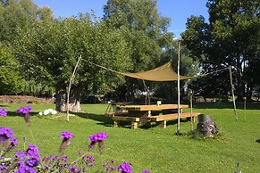Ferienhaus mit Kamin am Achterwasser in Lutow