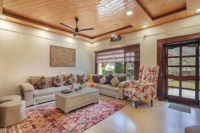 ELIVAAS Aaram Bagh 4 BHK Escape