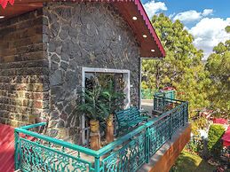 ELIVAAS Aaram Bagh 4 BHK Escape