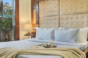 ELIVAAS Aaram Bagh 4 BHK Escape
