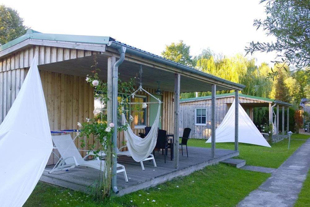 Ferienhaus mit Kamin am Achterwasser in Lutow