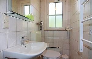 Ferienhaus mit Kamin am Achterwasser in Lutow