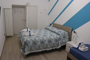 Casa La Rosa Rooms- Nel Cuore di Napoli