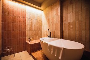 SABLIER by R HOTEL
