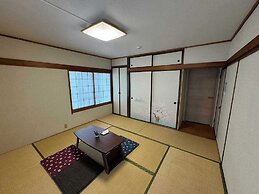 STATION SIDE 113