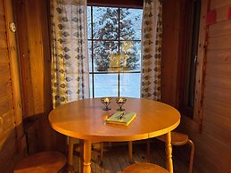 Old School Lodge Tahko Beach House