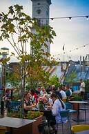 FEST hotel. Rynok Square