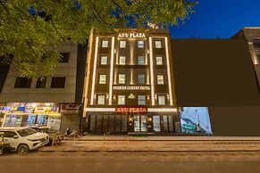 Anu Plaza-5Mins from Connaught Place