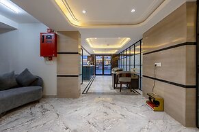 Anu Plaza-5Mins from Connaught Place