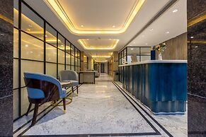 Anu Plaza-5Mins from Connaught Place