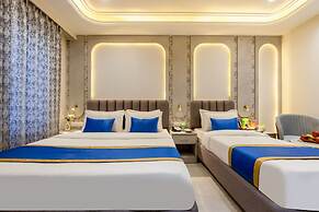Anu Plaza-5Mins from Connaught Place