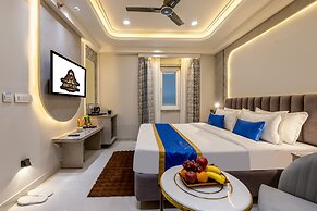 Anu Plaza-5Mins from Connaught Place