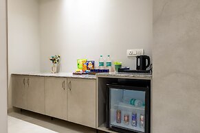 Anu Plaza-5Mins from Connaught Place