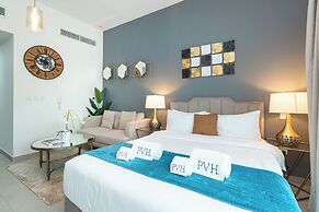 PVH - Studio BR - Near Miracle Garden