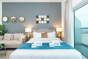 PVH - Studio BR - Near Miracle Garden