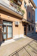 Light-filled Flat by Wonderful Italy