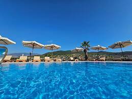 Hotel Lake Park Ksamil