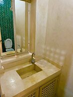 Luxurious 5-bedroom Apartment in Marrakesh With Full Accessibility