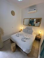 Luxurious 5-bedroom Apartment in Marrakesh With Full Accessibility