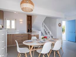 Seaside Paros Ambelas Villa 1