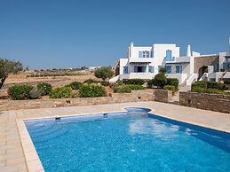 Seaside Paros Ambelas Villa 1