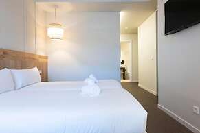Urbaia Rooms