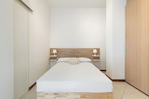 Light-Filled Flat by Wonderful Italy