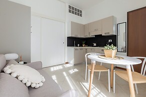 Light-Filled Flat by Wonderful Italy