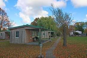 Ferienhaus mit Kamin am Achterwasser in Lutow