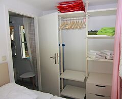 Ferienhaus mit Kamin am Achterwasser in Lutow
