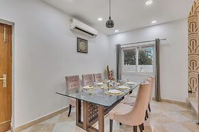 Alaya Stays Ratikara Ullaas 2BHK Pool