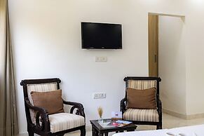 Alaya Stays Ratikara Ullaas 2BHK Pool