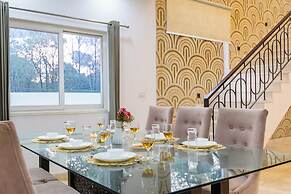 Alaya Stays Ratikara Ullaas 2BHK Pool