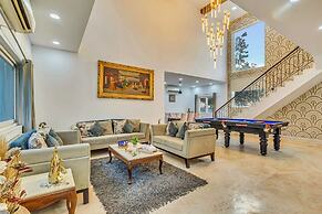 Alaya Stays Ratikara Ullaas 2BHK Pool