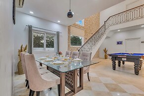 Alaya Stays Ratikara Ullaas 2BHK Pool