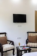 Alaya Stays Ratikara Ullaas 2BHK Pool