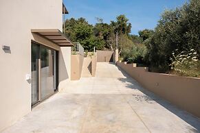 Villa Neratzia - Luxury Escape