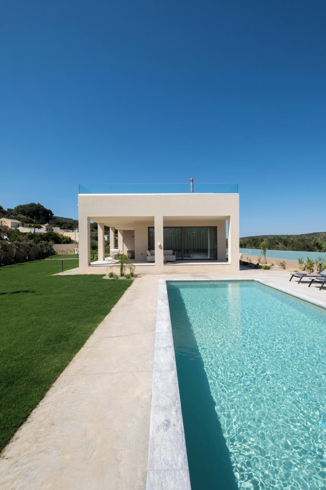 Villa Neratzia - Luxury Escape