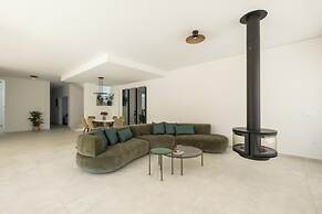 Villa Neratzia - Luxury Escape