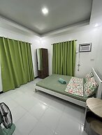 Yena's Inn