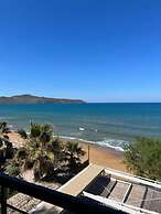 Nefeli Seafront Studios