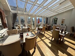 The Gower Hotel
